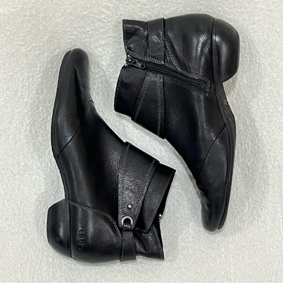 Taos Black Addition Leather Ankle Boot Size 9.5 - Picture 9 of 12